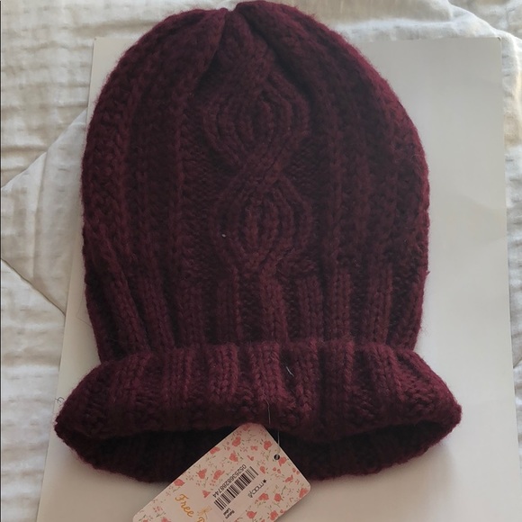 Free People Beanie - Picture 3 of 5